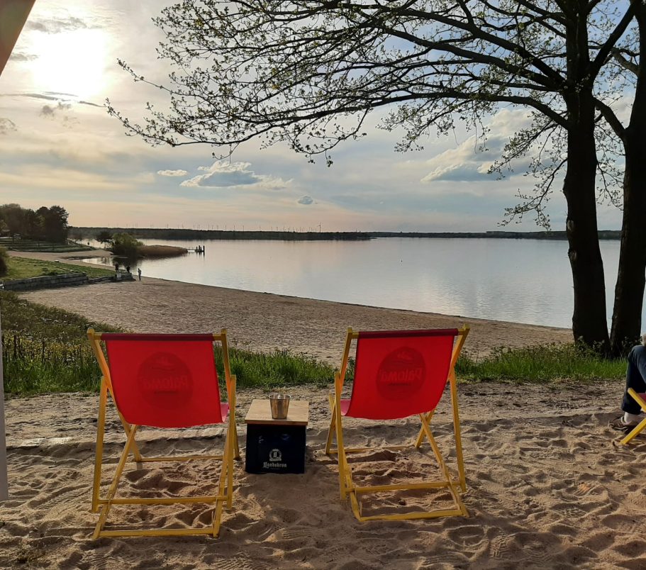 Sonnenuntergang am Strand – Urlaub am Senftenberger See